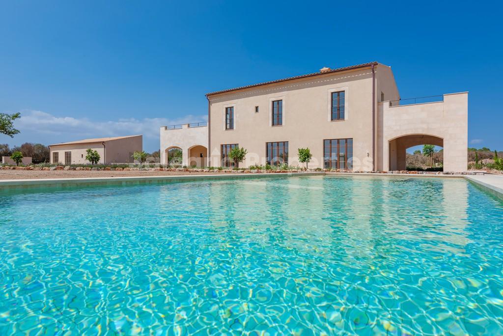 New luxury estate for sale in the countryside of Campos, Mallorca