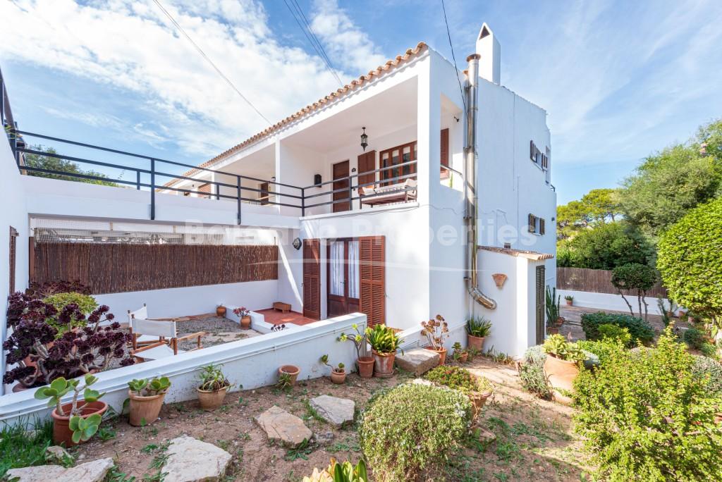 Unmissable townhouse with garden for sale in Puerto Pollensa, Mallorca