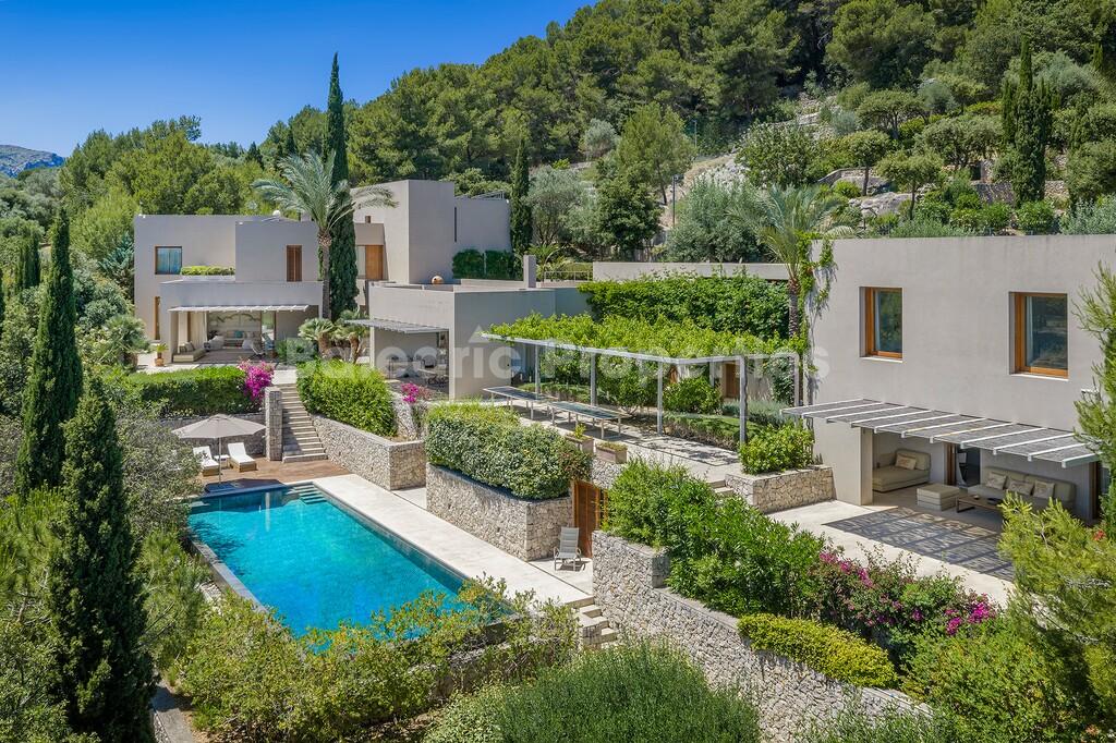 Exceptional front line golf villa for sale in Pollensa, North Mallorca