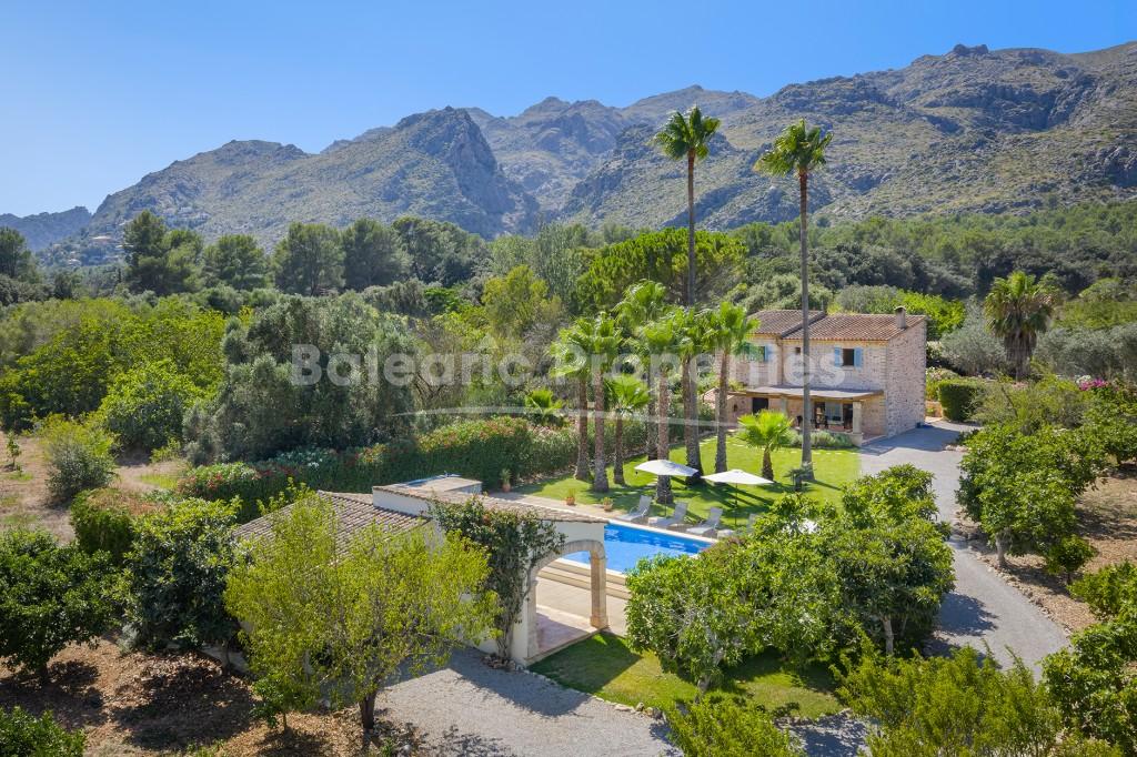 Villa reformada con licencia de alquiler vacacional en venta en Pollensa, Mallorca