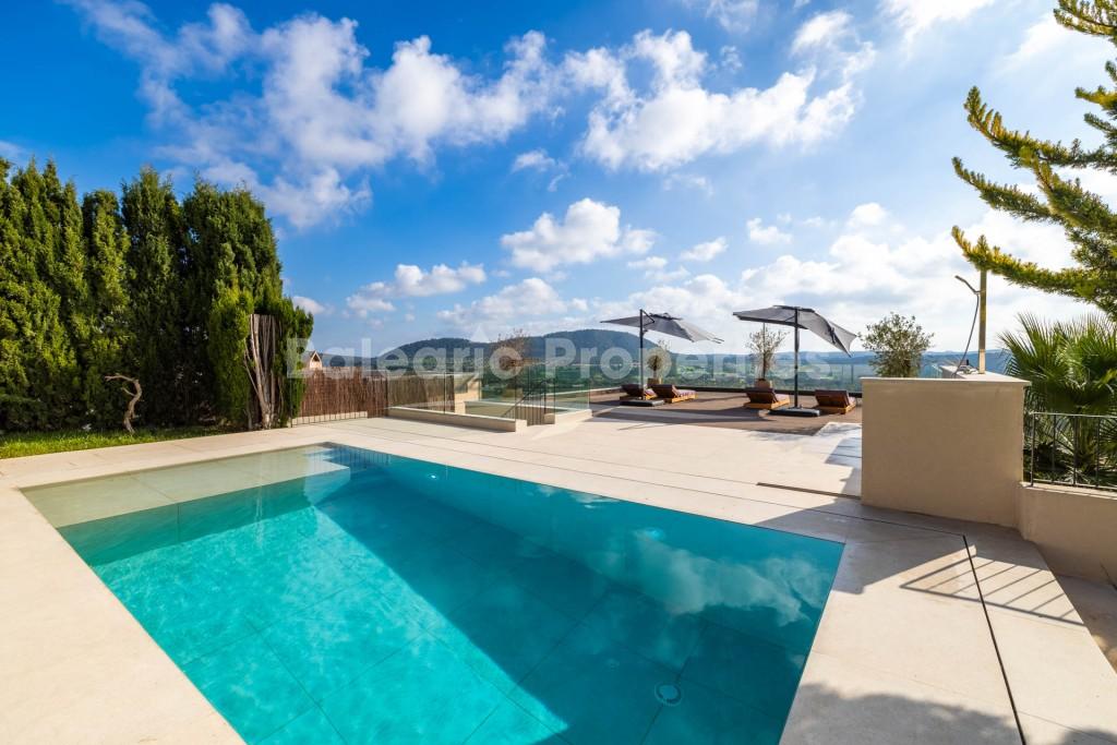 Modern renovated villa for sale in Santa Ponsa, Mallorca