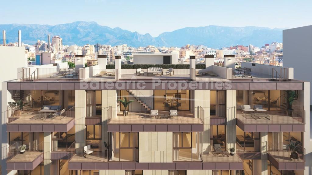 Bright penthouse for sale with a rooftop terrace in Palma, Mallorca