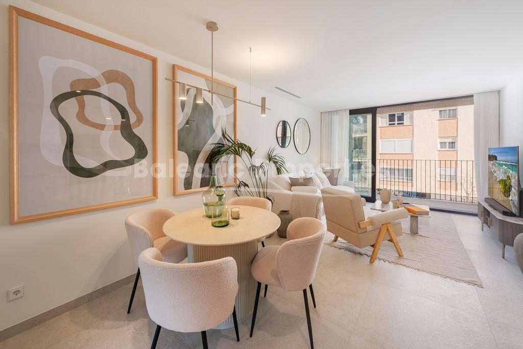 Luxury apartment with terrace for sale in Palma, Mallorca