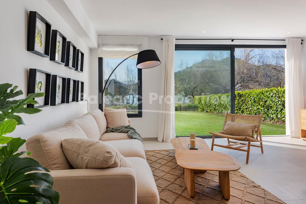 End of terrace houses for sale near the beach in Puerto Alcudia, Mallorca
