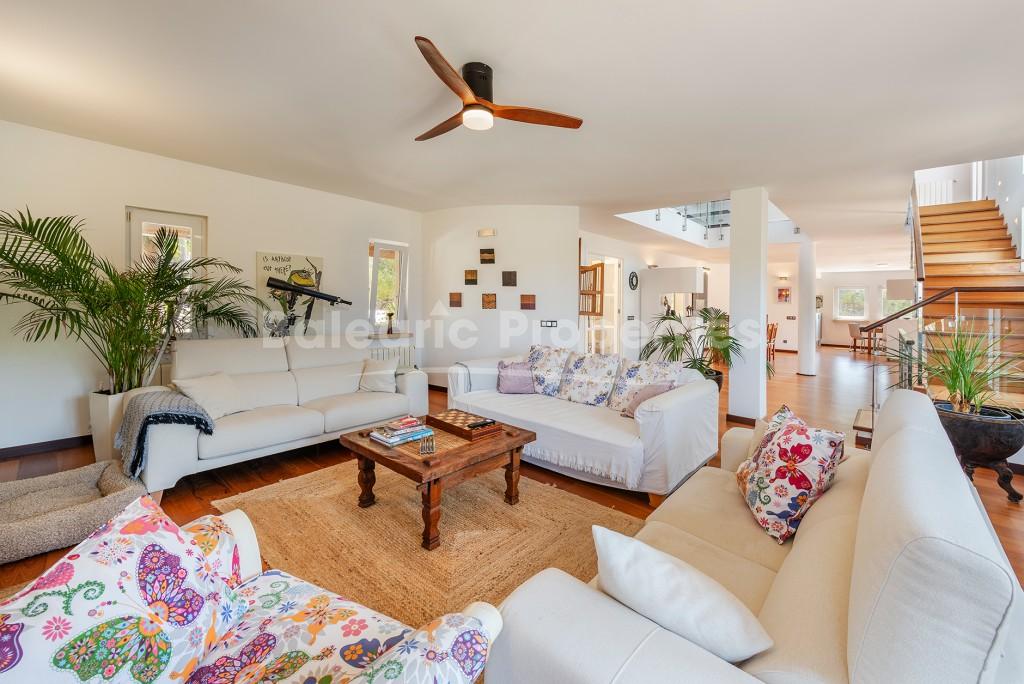 Mediterranean villa with holiday license for sale in Ses Salines, Southeast Mallorca