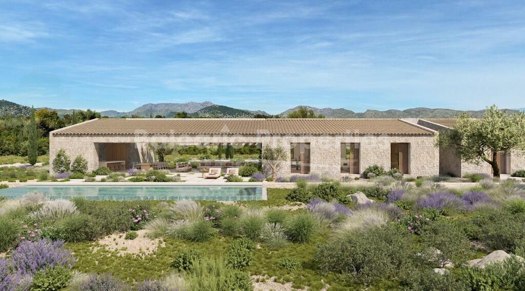 Plot with villa project and license ready construct in Alcudia, North Mallorca