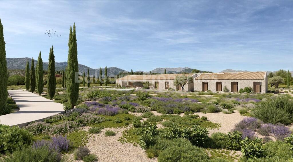 Plot with villa project and license ready construct in Alcudia, North Mallorca