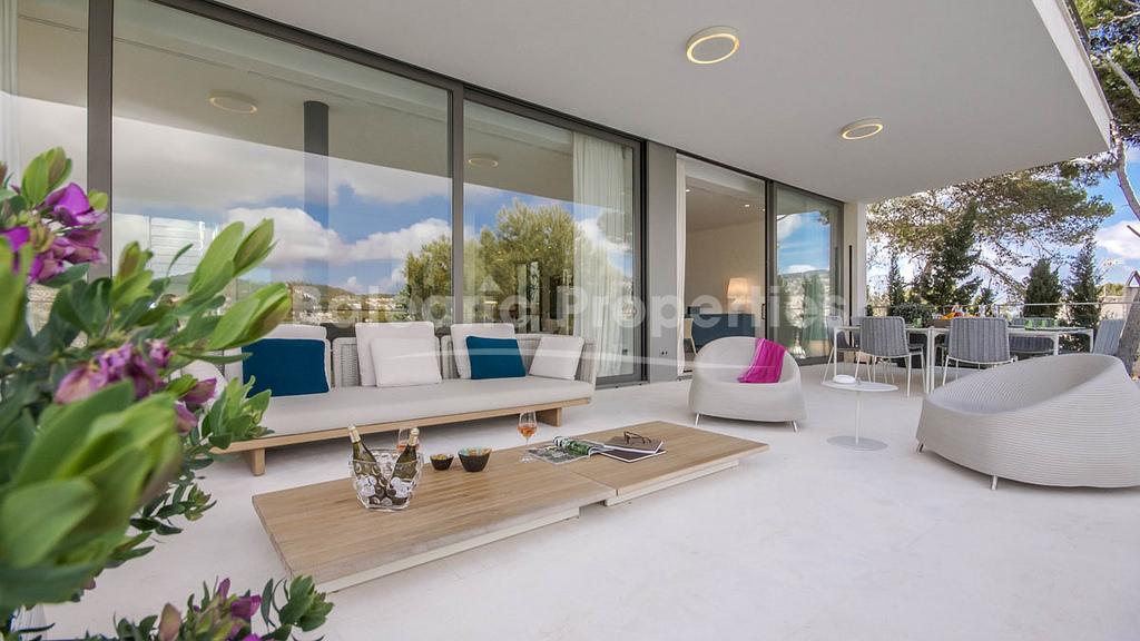 Outstanding seafront villa for sale in Camp de Mar, southwest Mallorca
