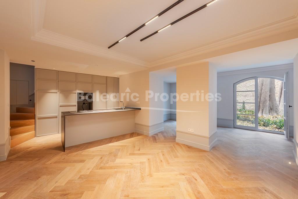Ground floor duplex apartment for sale in the heart of Palma Old Town, Mallorca