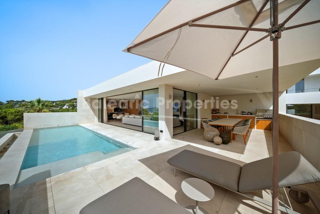 Villa moderna con vistas al mar en venta en Portals Nous, suroeste de Mallorca