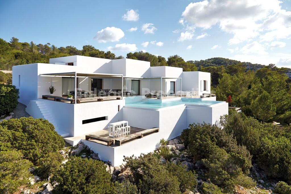 Sea view villa for sale in Sant Miguel, Northern Ibiza