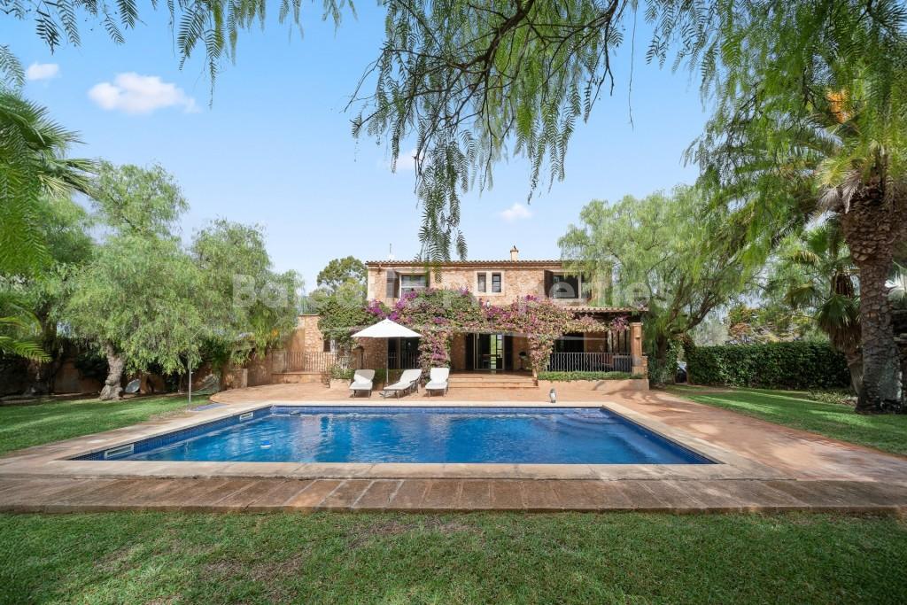 Mallorcan estate with olive grove for sale in Campos, South Mallorca