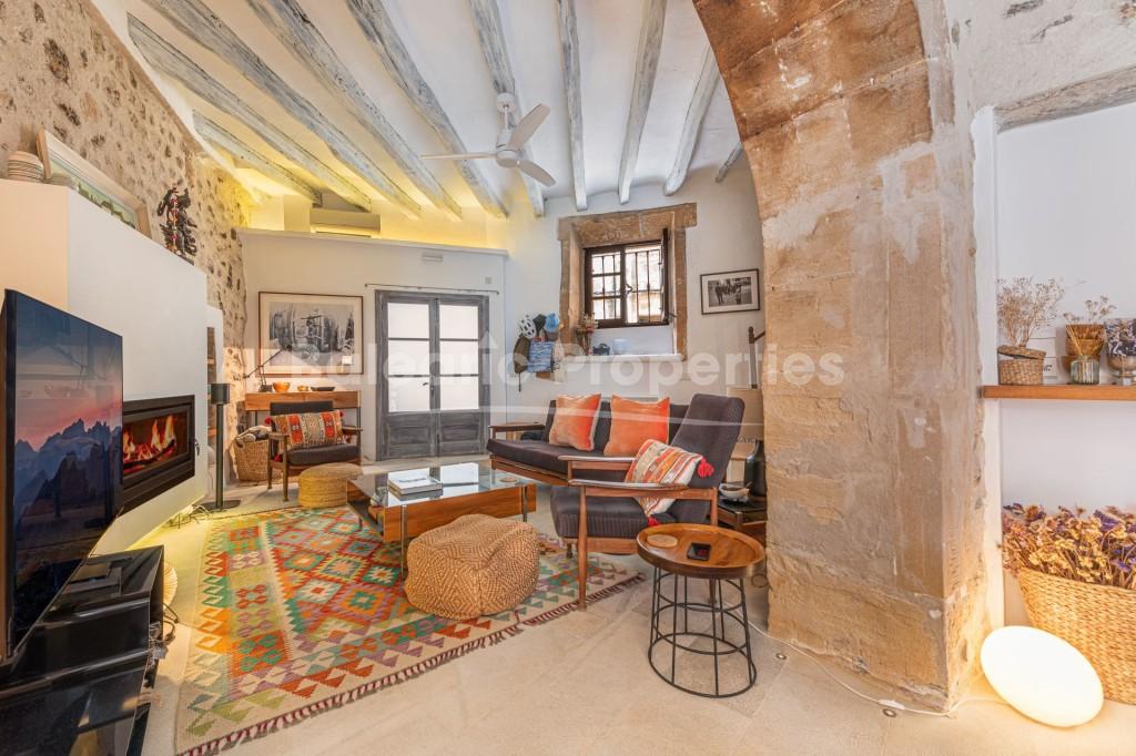 Stylish town house with pool for sale in the centre of Pollensa, Mallorca