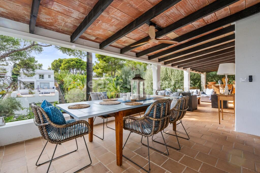 Villa by the beach for sale in Cala d’Or, southeast Mallorca