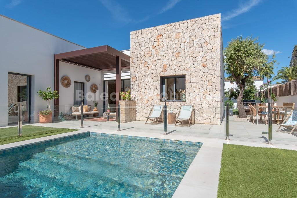 Elegant modern villa with pool and sustainable energy for sale in Marratxí, Mallorca
