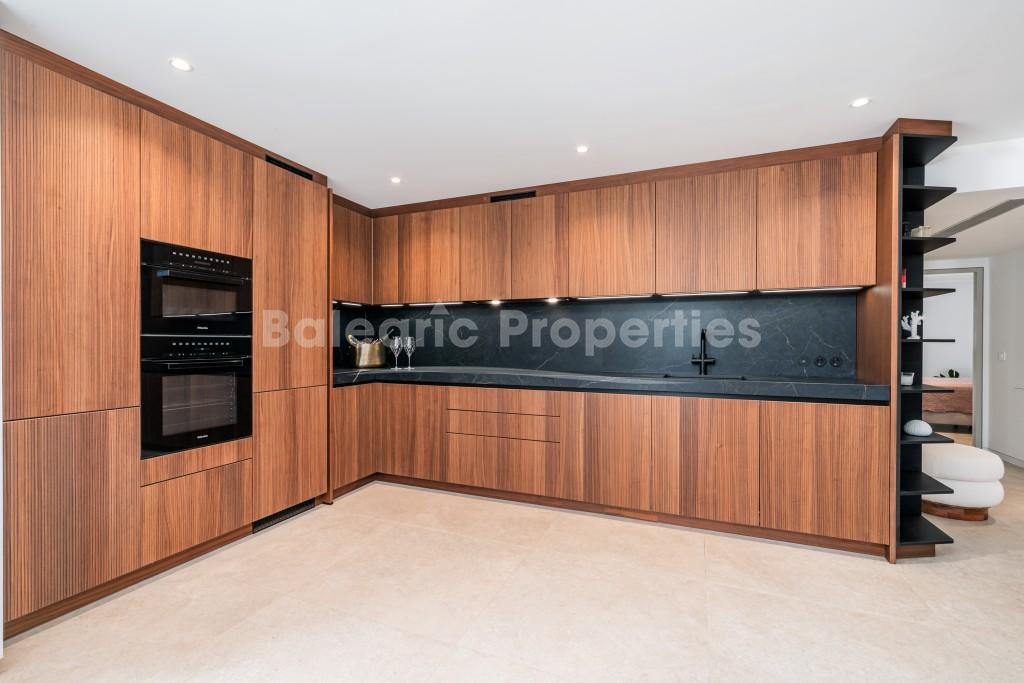 Apartamento renovado en alquiler cerca de la playa en Paguera, suroeste de Mallorca