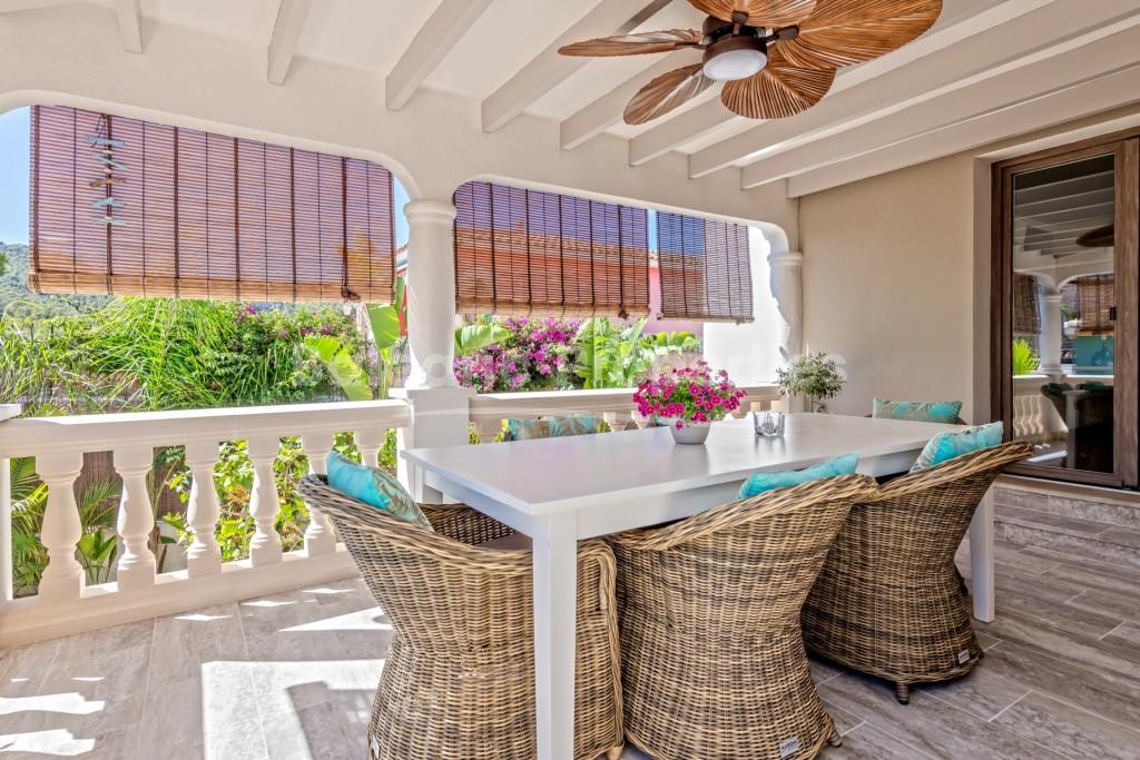 Encantadora villa en venta cerca de la playa en Palmanova, suroeste de Mallorca 