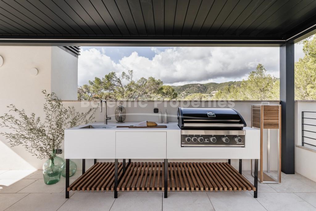 Moderno ático con vistas al mar en venta en Cala Major, suroeste de Mallorca