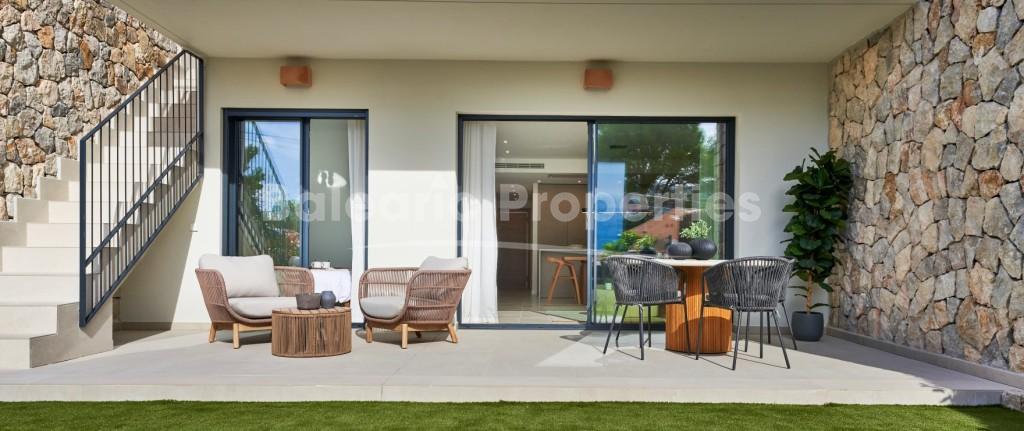 Apartamentos modernos con vistas al mar en venta en Sant Elm, suroeste de Mallorca