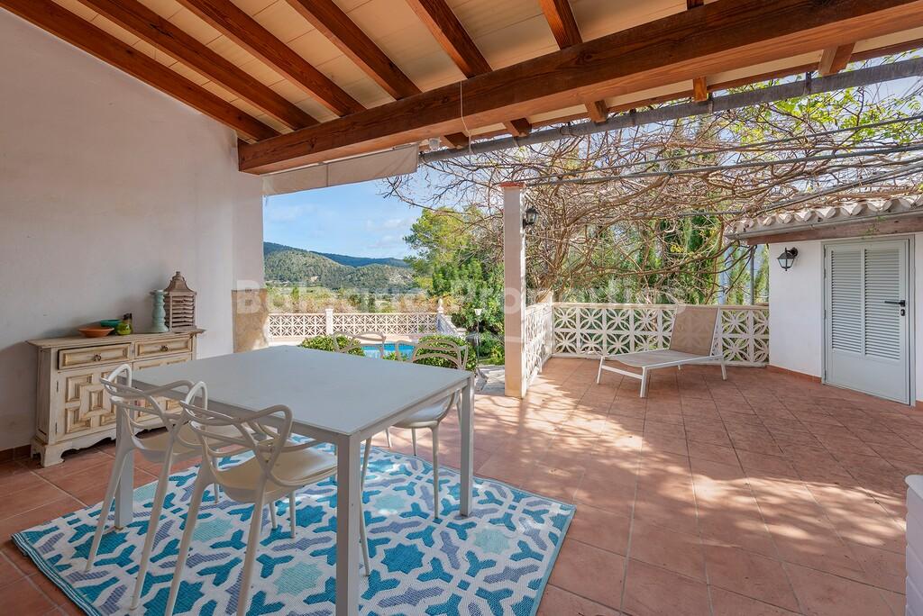 Villa con ETV y vistas espectaculares en venta muy cerca de Campanet, Mallorca