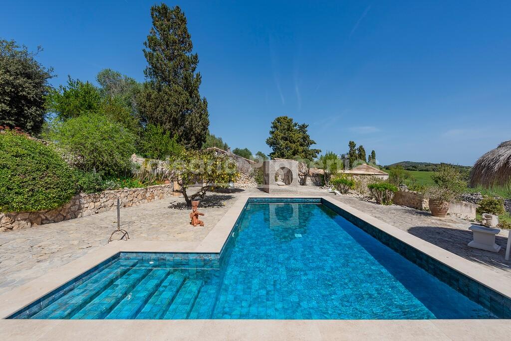 Restored luxury stone finca for sale in Son Carrió, Northeast Mallorca