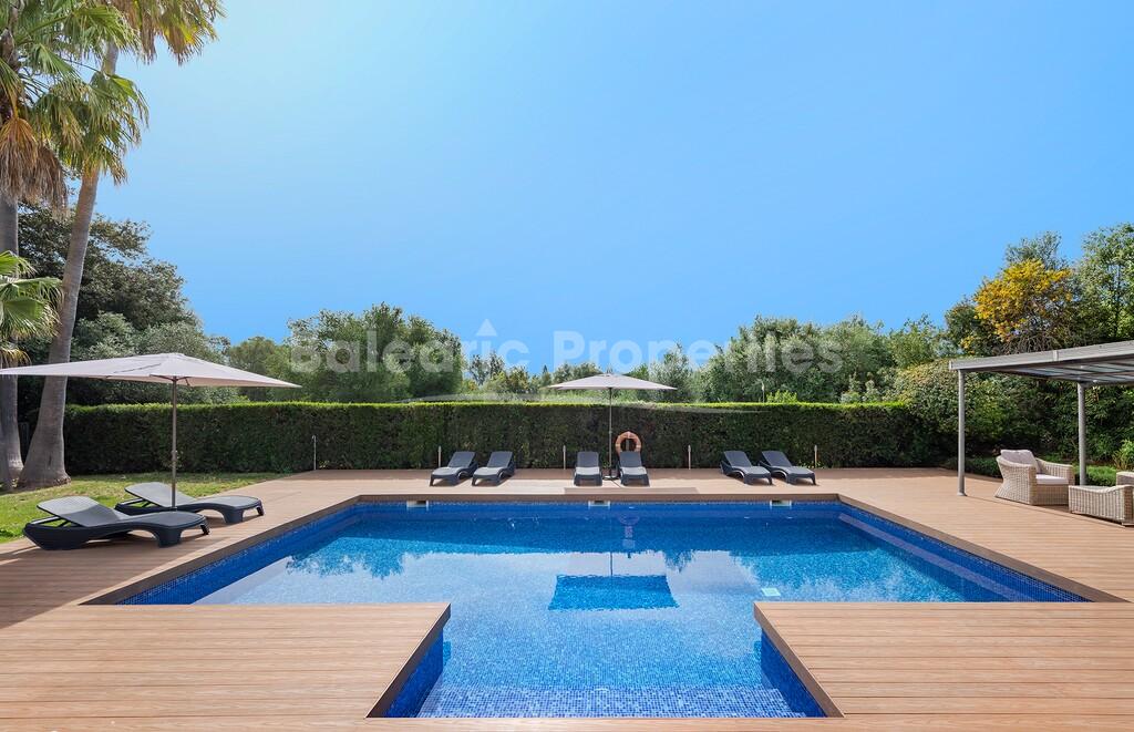 Mediterranean villa with rental license for sale near Pollensa, North Mallorca