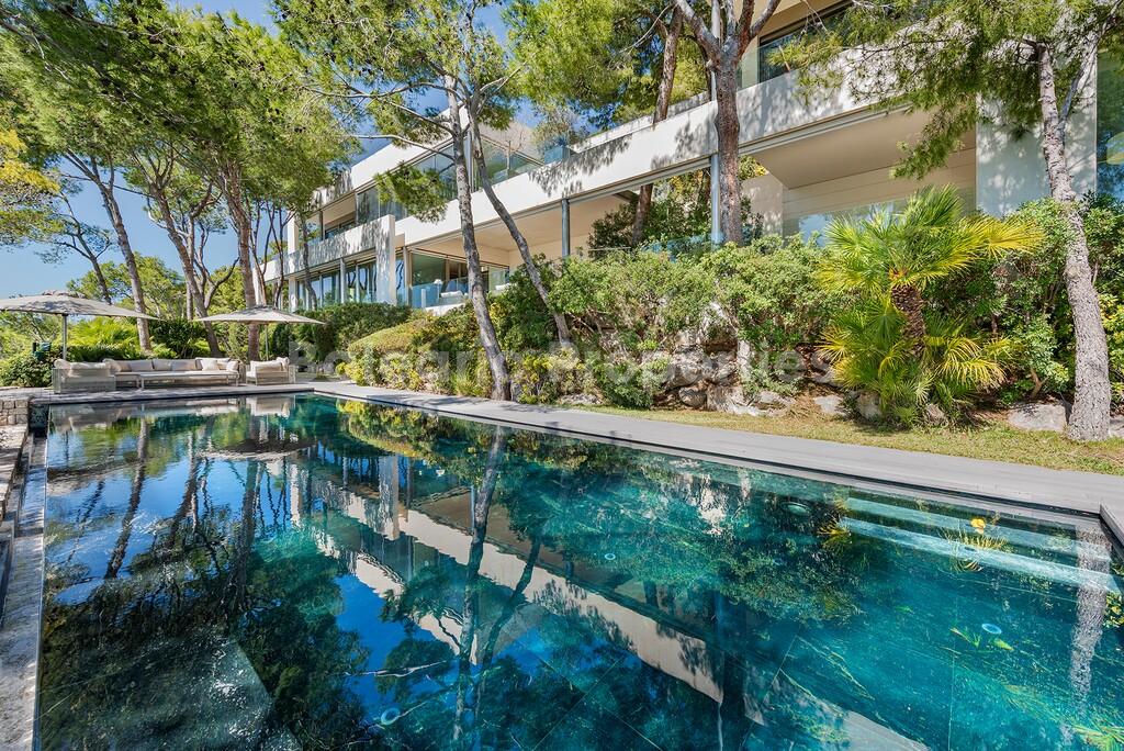 Wunderschöne Villa direkt am Meer mit Panoramablick kaufen in Formentor, Nord-Mallorca