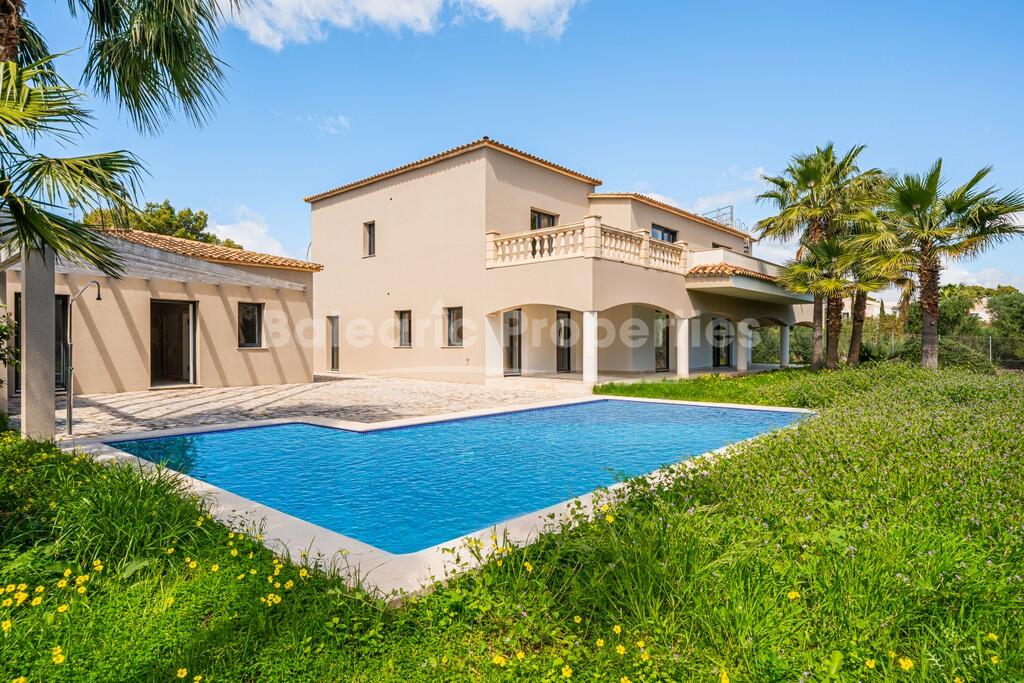 Exquisite villa with swimming pool in Sol de Mallorca, Southwest Mallorca