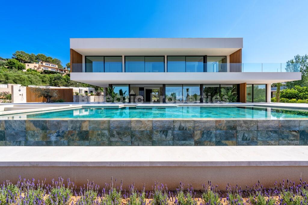 Contemporary villa for sale in the peaceful area near Bunyola, West Mallorca