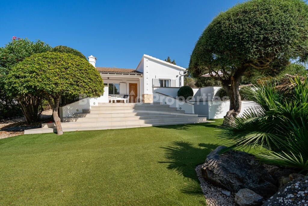 Villa con licencia de alquiler ETV en venta en Alcúdia, norte de Mallorca