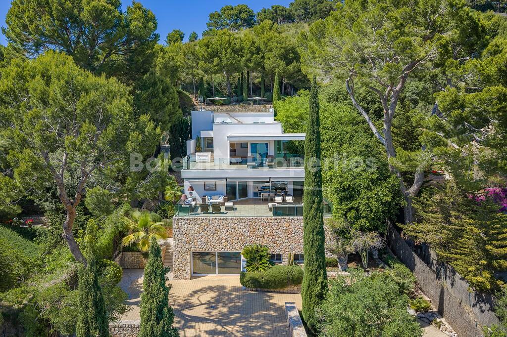 Exceptional sea view villa for sale by the beach in Formentor, North Mallorca