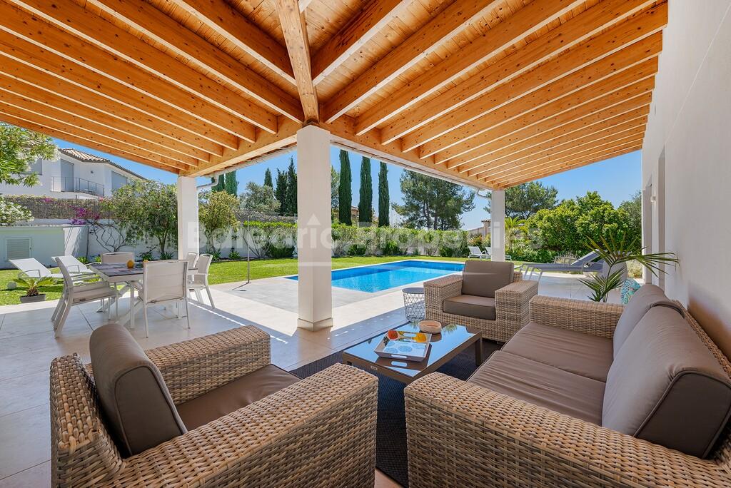 Modern Family Villa for Sale in a Prime Area, near Pollensa, North Mallorca