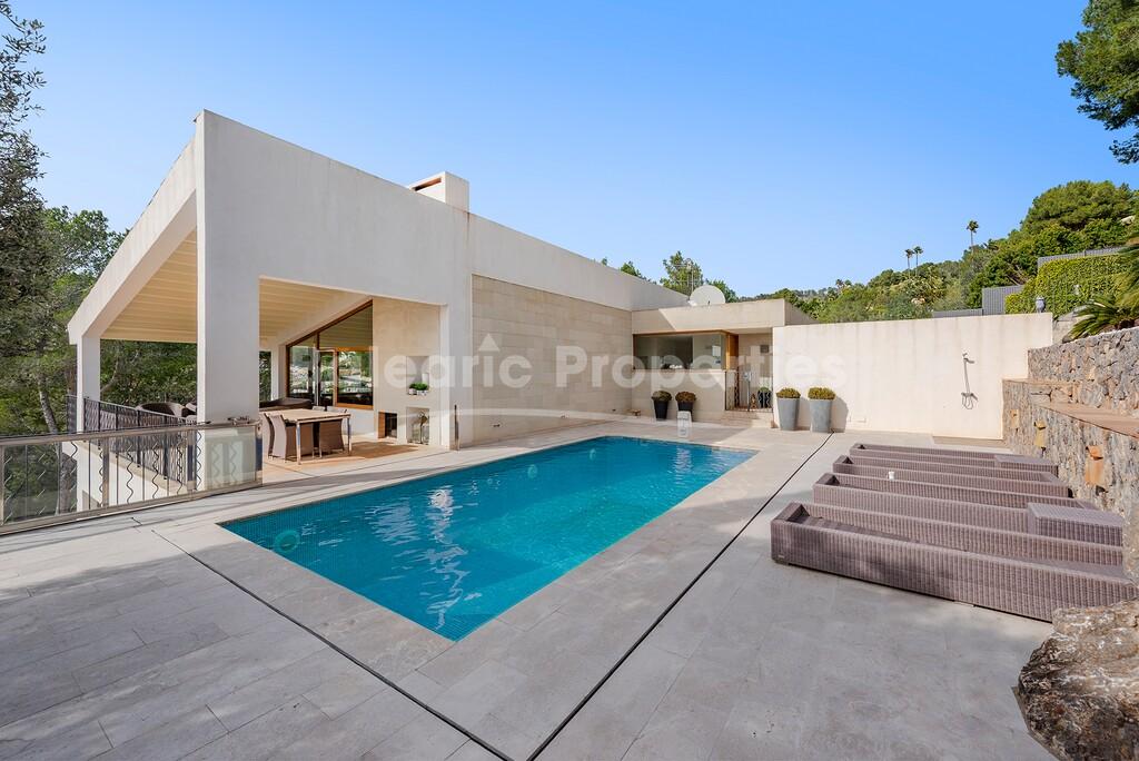 Villa de lujo de diseño con vistas al mar en venta en la exclusiva zona de Son Vida, Mallorca