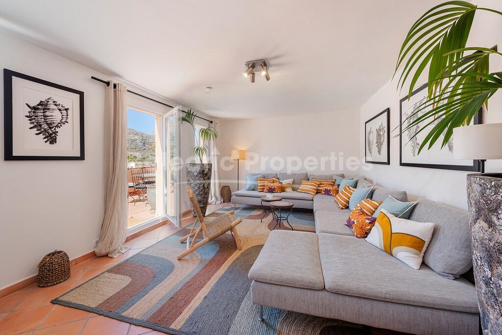 Casa de pueblo con licencia ETV en venta en el corazón de Pollensa, Norte de Mallorca