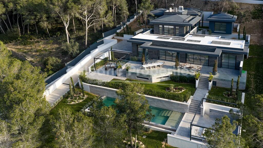 New Balinese style villa for sale in Santa Ponsa, Southwest Mallorca