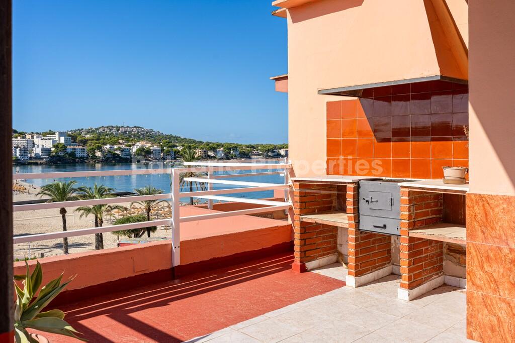 Sea view penthouse to renovate for sale in Santa Ponsa, Southwest Mallorca