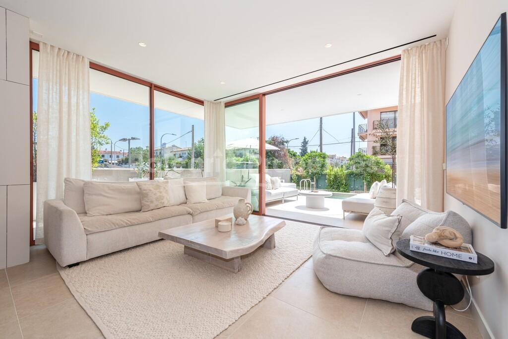 Ground floor apartment with private pool for sale in Palma, Mallorca
