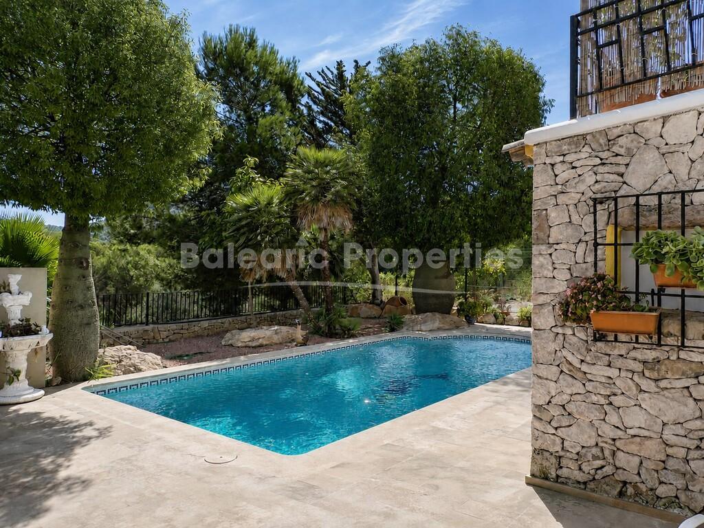 Abgelegenes Landhaus mit Pool und Gästehaus zum Verkauf hinter Roca Llisa, Ibiza