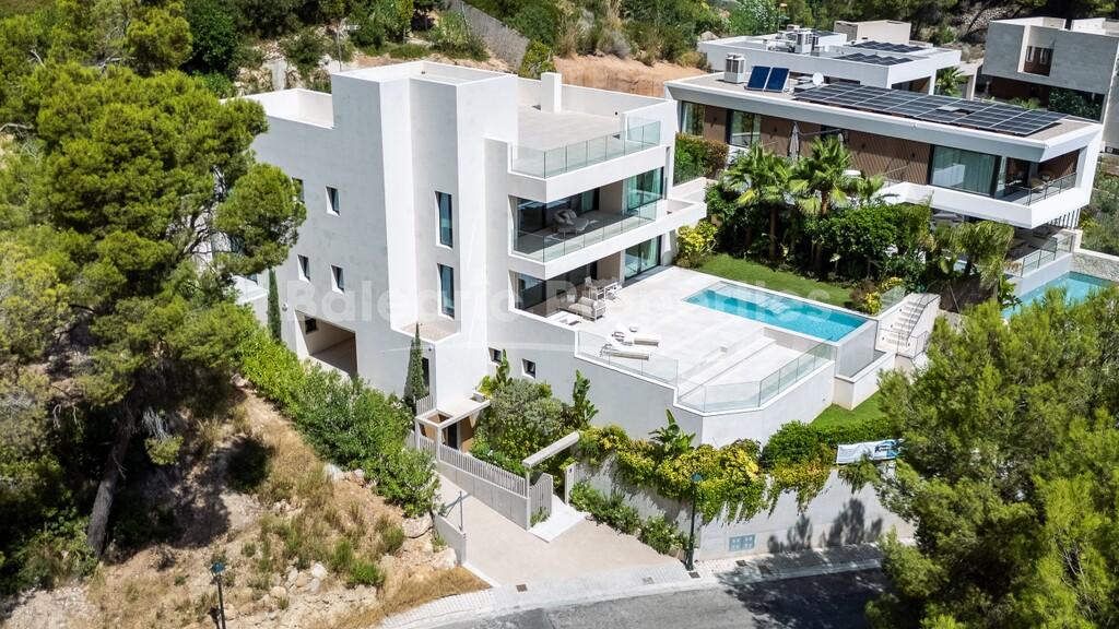 Elegant Modern Mediterranean Villa in Upper Son Vida, Mallorca