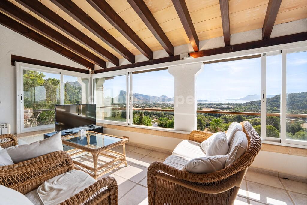 Sea view villa for sale in El Vila, Puerto Pollensa, north Mallorca