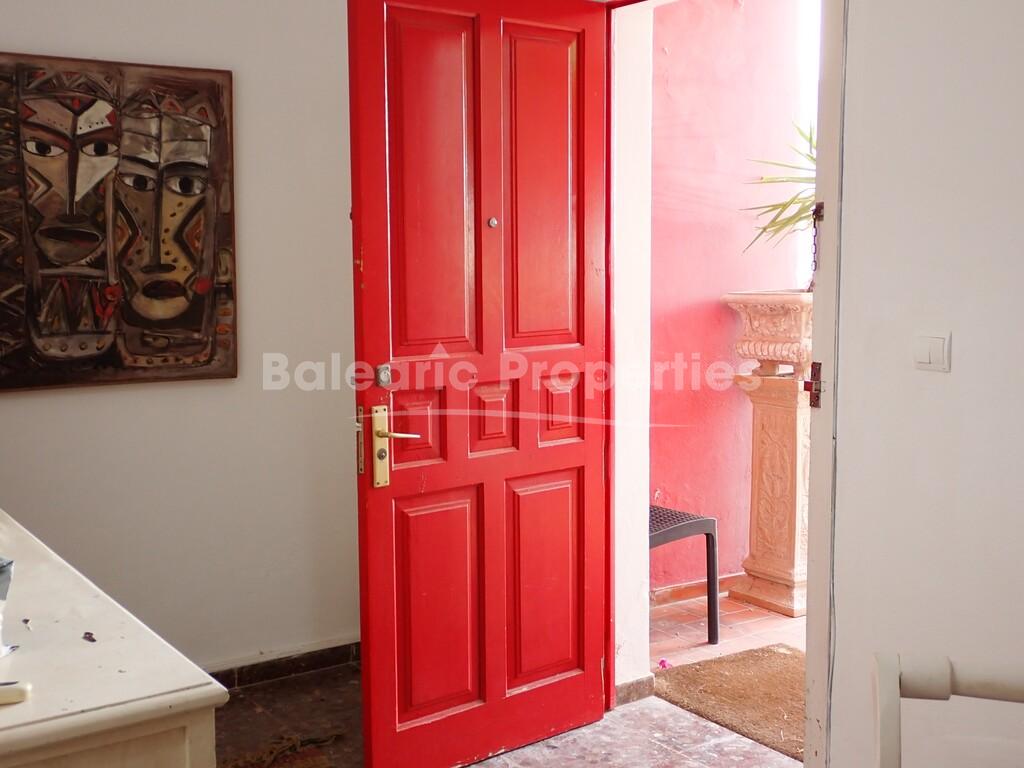 Haus mit Entwicklungspotenzial zum Verkauf in Santa Eulària, Ibiza