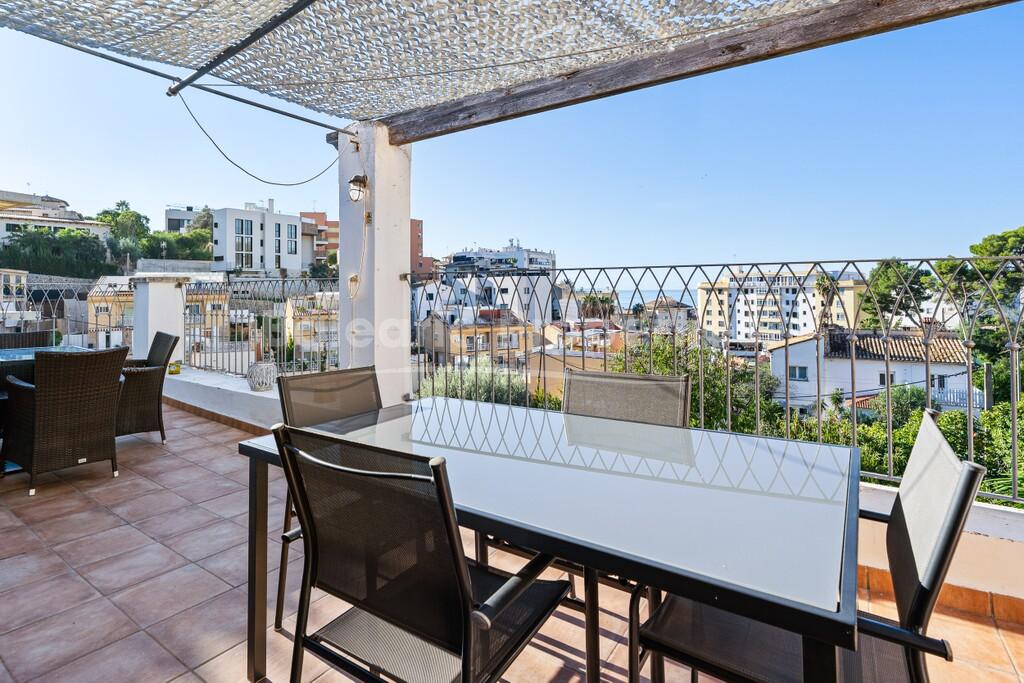 Property with development potential for sale in Cala Major, southwest Mallorca