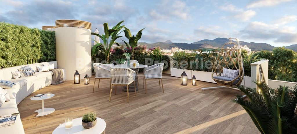 Luxurious penthouse with private roof top terrace for sale in Palma, Mallorca