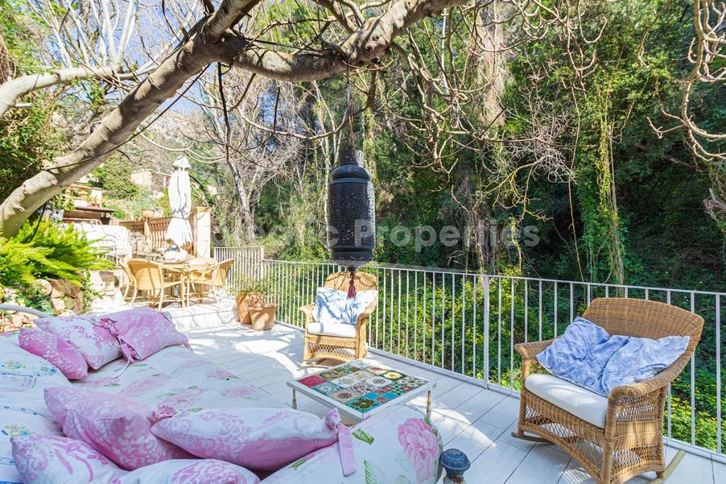 Unique town house with pool for sale in the centre of Fornalutx, Mallorca