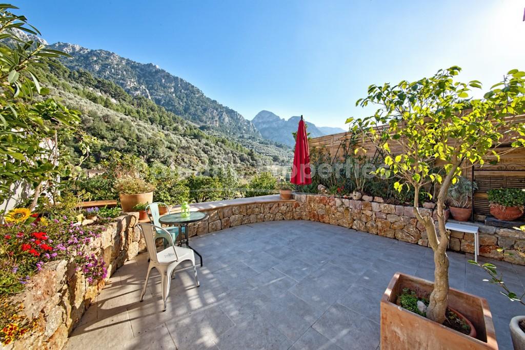 Contemporary village house for sale in Fornalutx, Mallorca