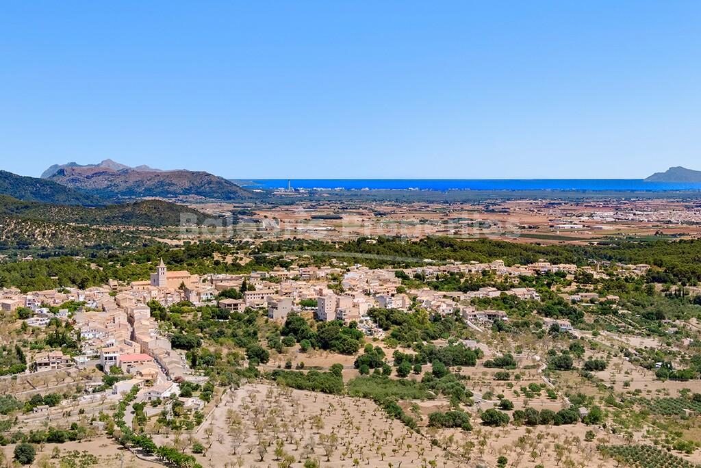 Large rustic plot for sale in a peaceful area close to Campanet, Mallorca