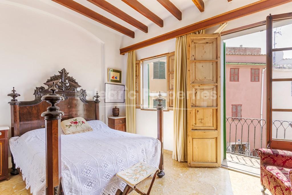 Investment: Four traditional town houses to renovate for sale in Andratx, Mallorca