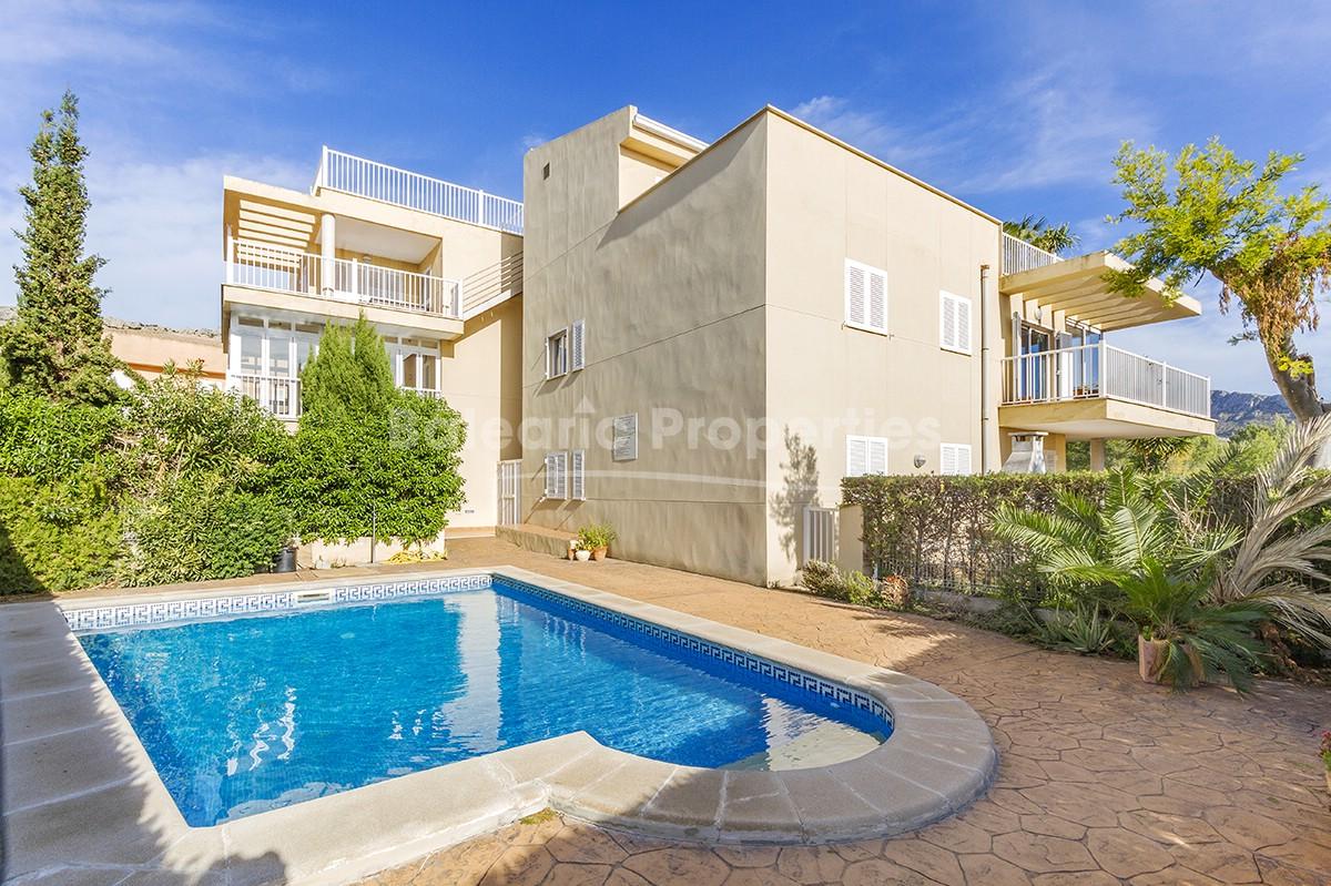 Well situated apartment with community pool for sale in Puerto Pollensa, Mallorca