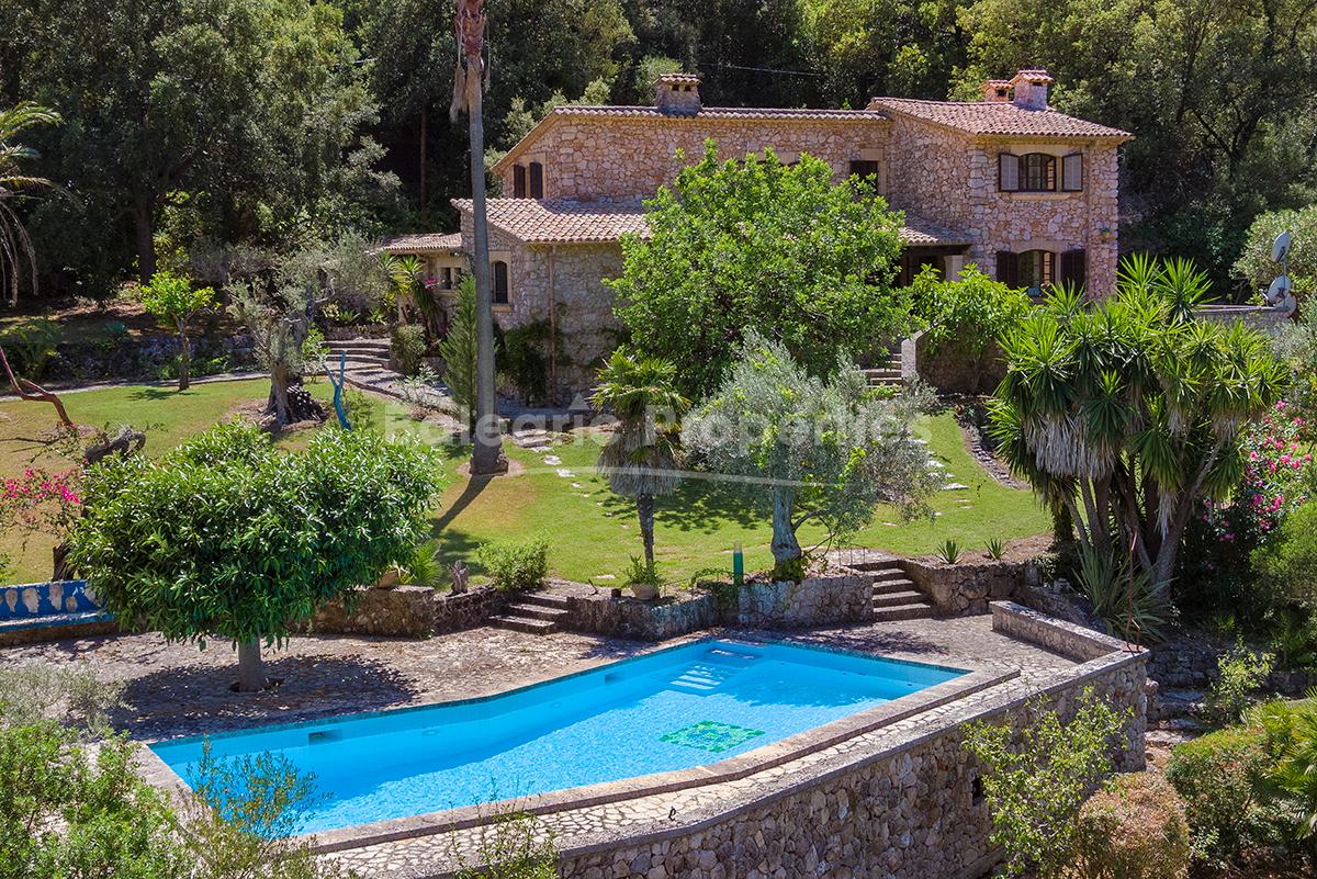 Lovely country home for sale in a beautiful valley near Pollensa, Mallorca