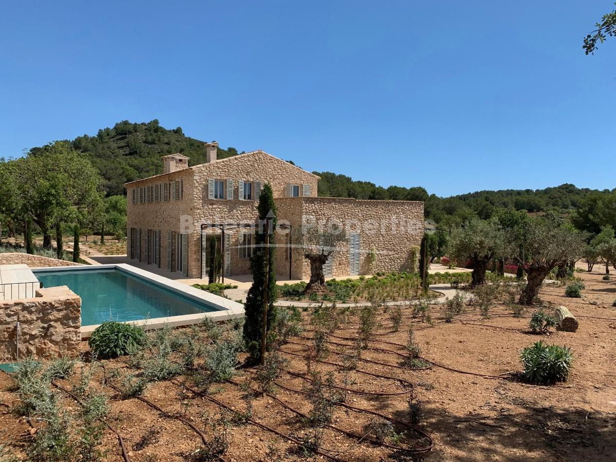 Wonderful country house for sale in Portocolom, Mallorca